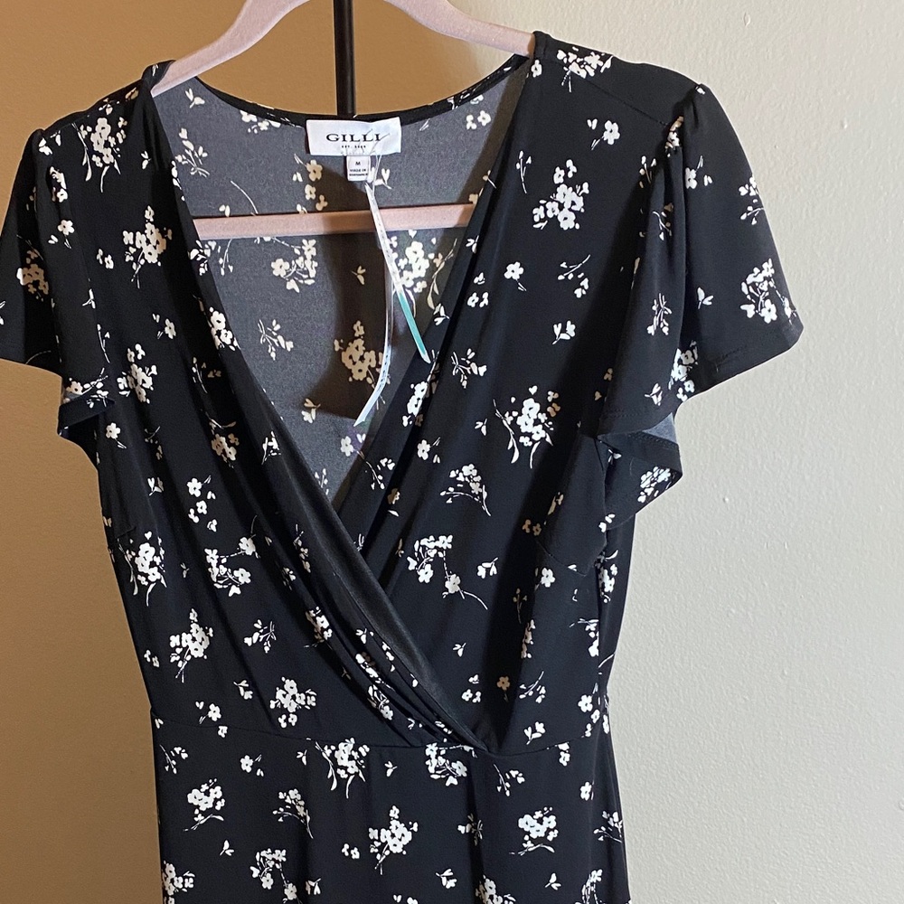 Gilli Navy Floral Maxi Dress - Picture 4 of 7